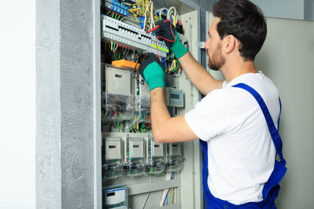 Best Emergency Electrical Repair  in Washburn, ND